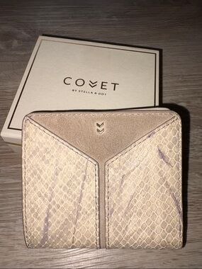 Covet by Stella & Dot Beige Snake-Embossed Highline Leather Wallet